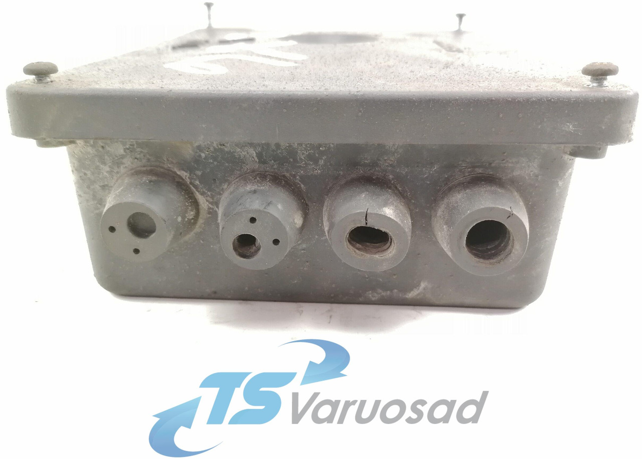 Scania Juhtmestiku harukarp 1350847 - Osigurač za Kamion: slika 4 Scania Juhtmestiku harukarp 1350847 - Osigurač za Kamion: slika 4
