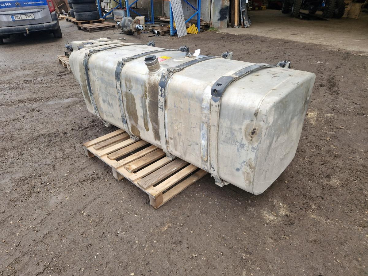 Scania Kütusepaak 1000L 1896480 - Rezervoar za gorivo za Kamion: slika 2 Scania Kütusepaak 1000L 1896480 - Rezervoar za gorivo za Kamion: slika 2