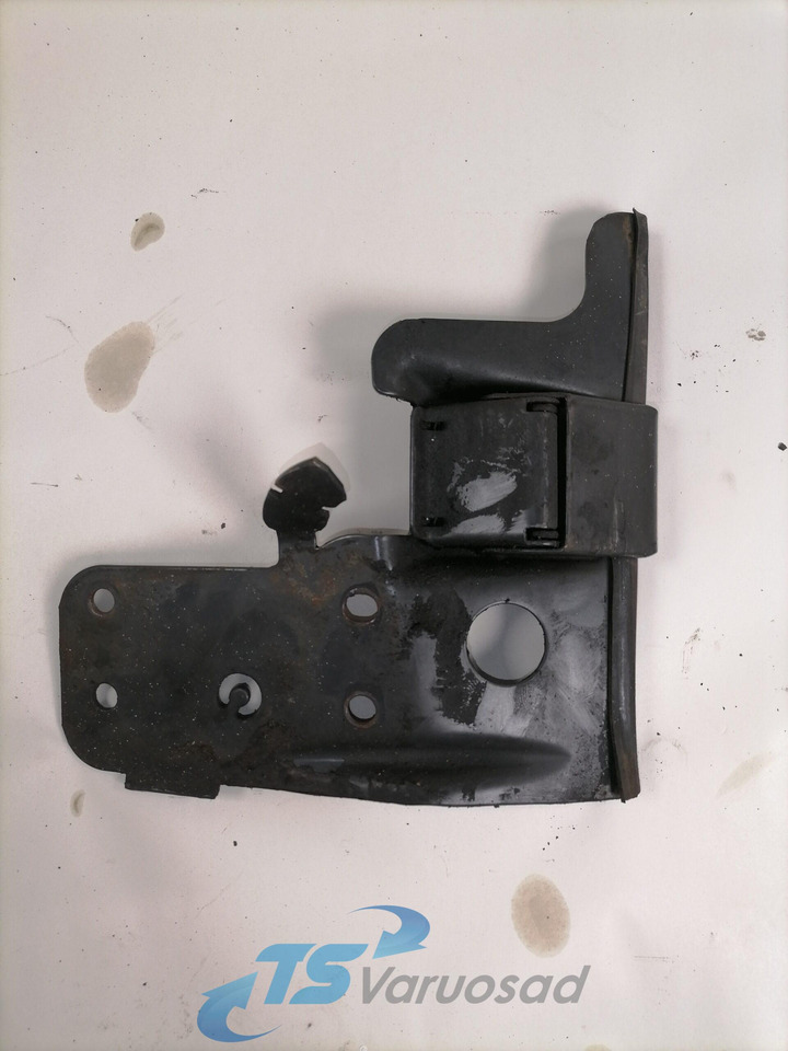 Scania Mudguard bracket 1723176 - Univerzalni deo za Kamion: slika 5 Scania Mudguard bracket 1723176 - Univerzalni deo za Kamion: slika 5