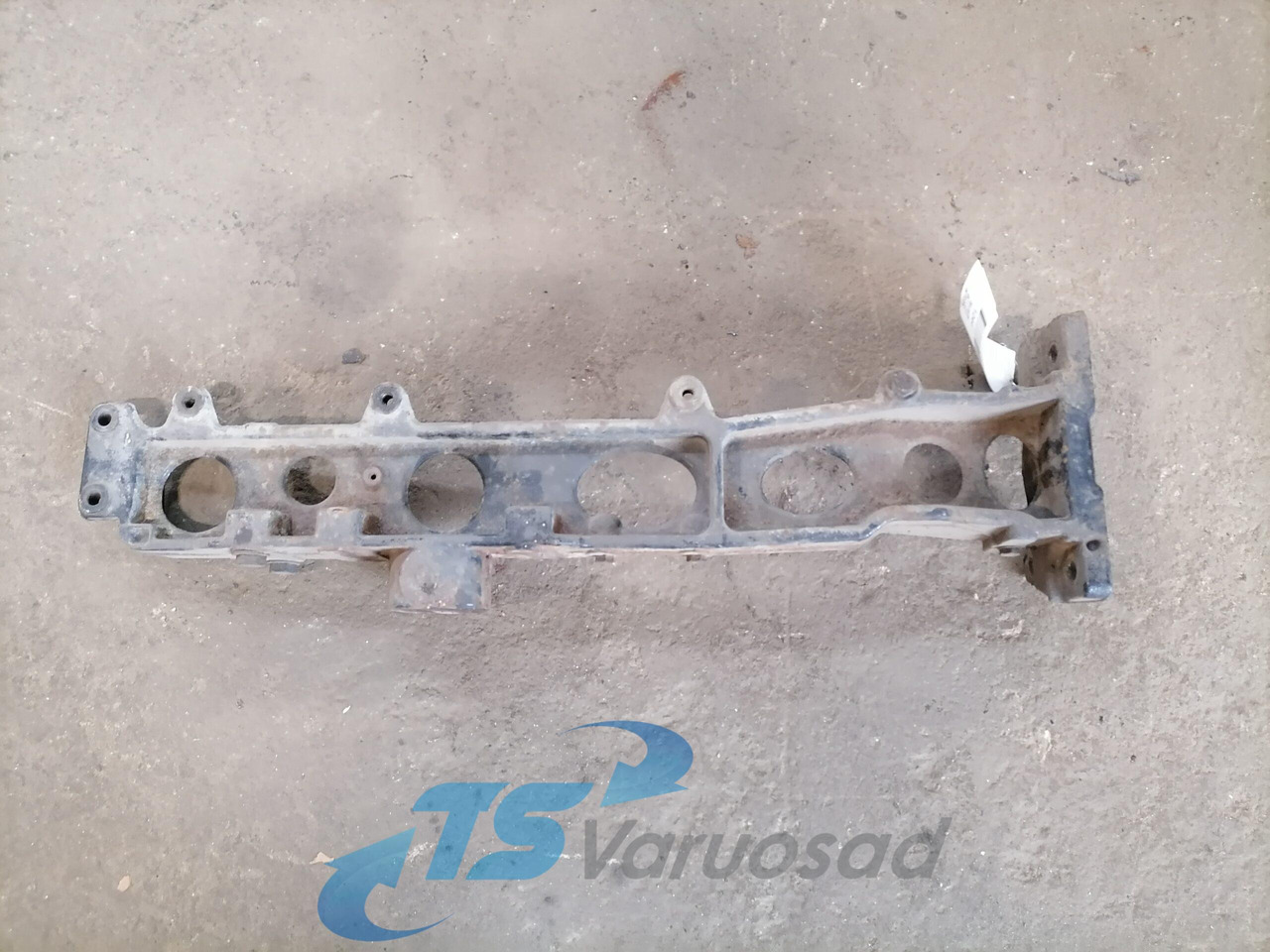 Scania Muffler carrier 1541006 - Prigušivač za Kamion: slika 2 Scania Muffler carrier 1541006 - Prigušivač za Kamion: slika 2