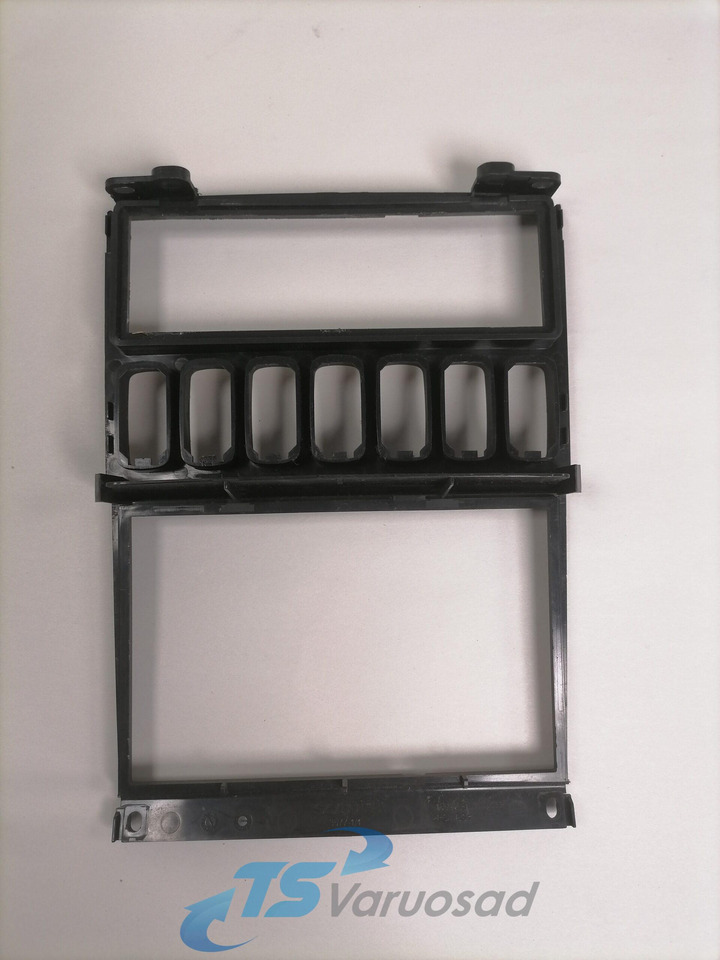 Scania Plastic cover 1859936 - Univerzalni deo za Kamion: slika 2 Scania Plastic cover 1859936 - Univerzalni deo za Kamion: slika 2