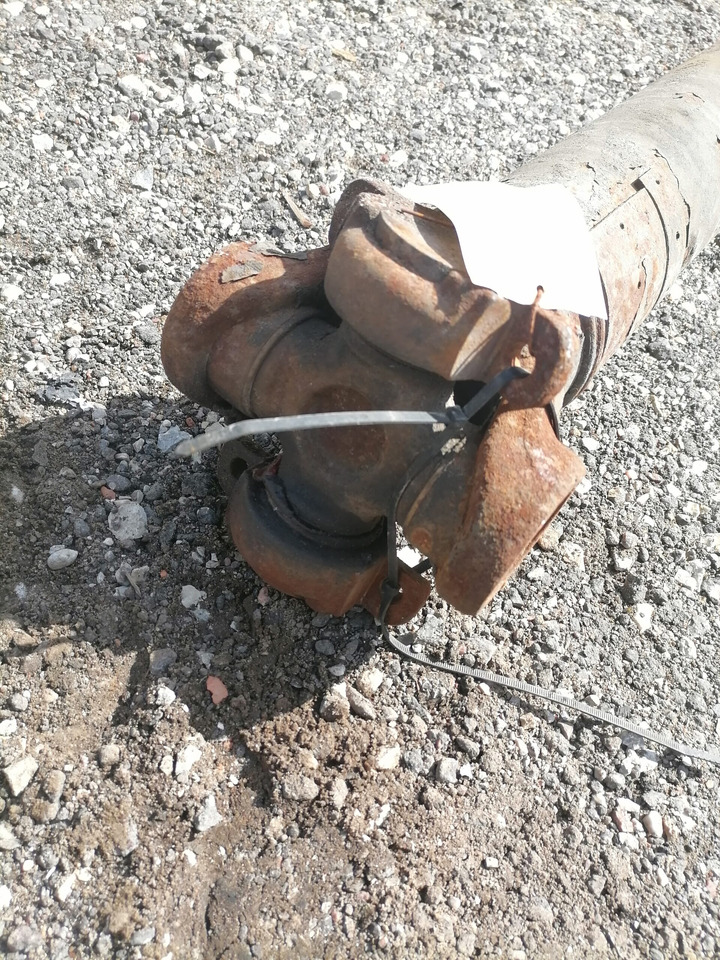 Scania Propeller shaft 1758598 - Kardansko vratilo za Kamion: slika 3 Scania Propeller shaft 1758598 - Kardansko vratilo za Kamion: slika 3