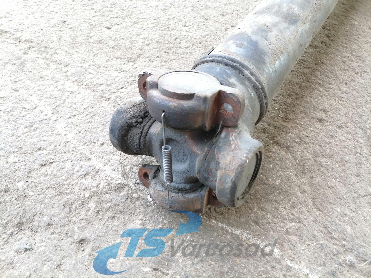 Scania Propeller shaft 1758600 - Kardansko vratilo za Kamion: slika 2 Scania Propeller shaft 1758600 - Kardansko vratilo za Kamion: slika 2