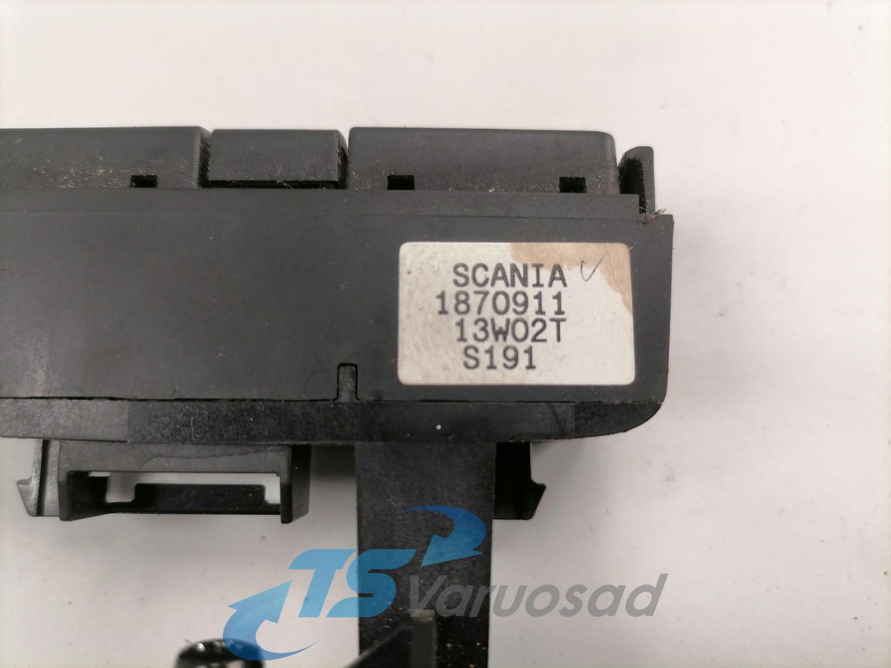 Scania Roolinupp 1870911 - Upravljački sistem za Kamion: slika 2 Scania Roolinupp 1870911 - Upravljački sistem za Kamion: slika 2