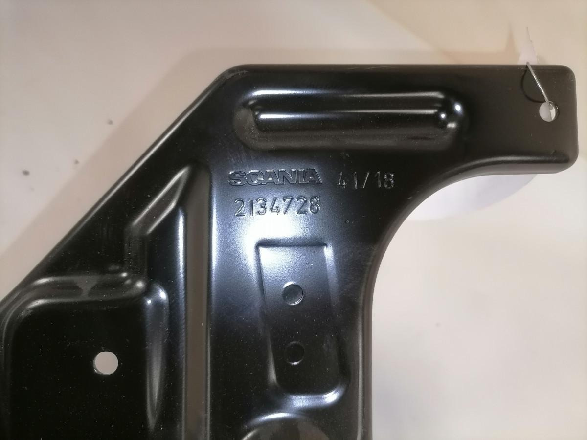 Scania Salongi kronstein 2134728 - Univerzalni deo za Kamion: slika 4 Scania Salongi kronstein 2134728 - Univerzalni deo za Kamion: slika 4