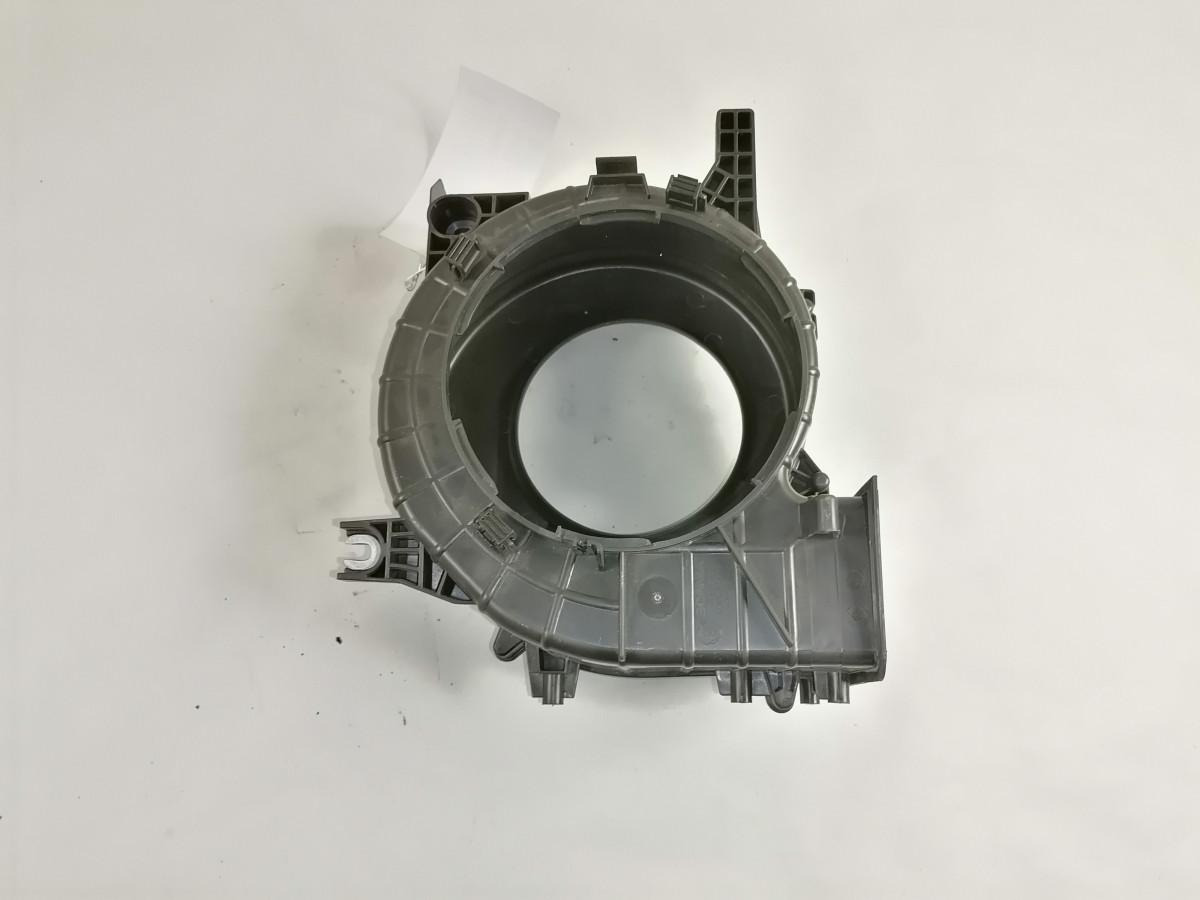 Scania Salongisoojenduse ventilaatori korpus 2301516 - Grejanje/ Ventilacija za Kamion: slika 3 Scania Salongisoojenduse ventilaatori korpus 2301516 - Grejanje/ Ventilacija za Kamion: slika 3