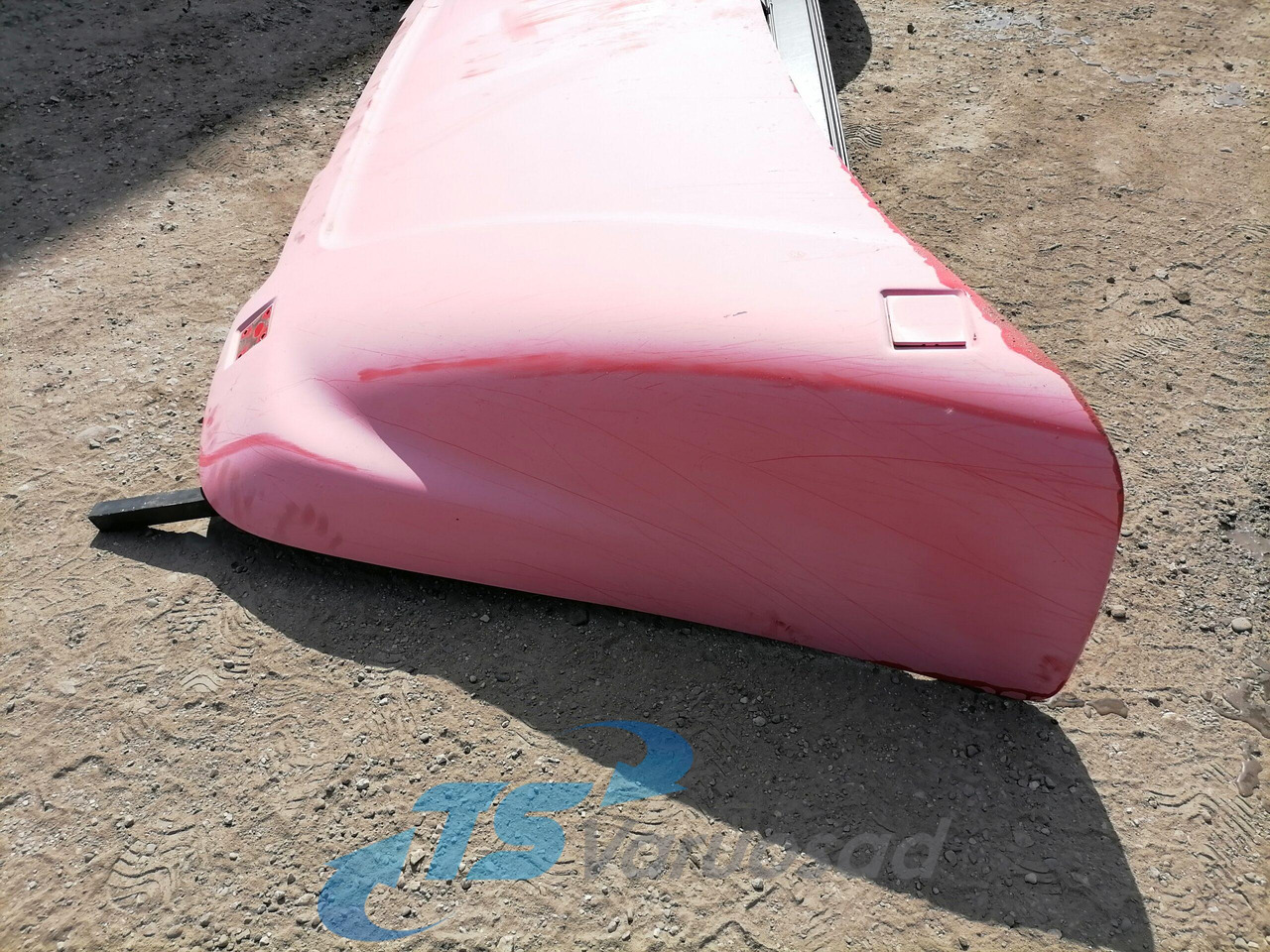 Scania Scania cab wind deflector, roof 1757973 - Aerodinamika/ Spojler za Kamion: slika 3 Scania Scania cab wind deflector, roof 1757973 - Aerodinamika/ Spojler za Kamion: slika 3