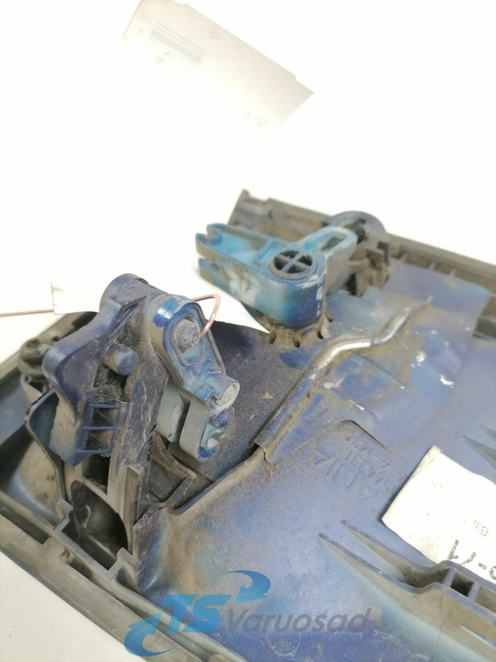 Scania Scania door handle, exterior right 1544331 - Vrata i delovi za Kamion: slika 4 Scania Scania door handle, exterior right 1544331 - Vrata i delovi za Kamion: slika 4