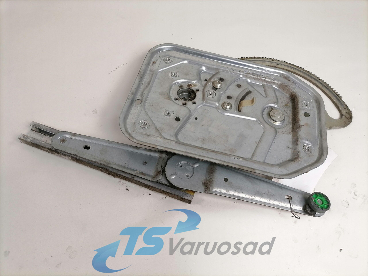 Scania Side window lifting mechanism 2572351 - Staklo i delovi za Kamion: slika 2 Scania Side window lifting mechanism 2572351 - Staklo i delovi za Kamion: slika 2