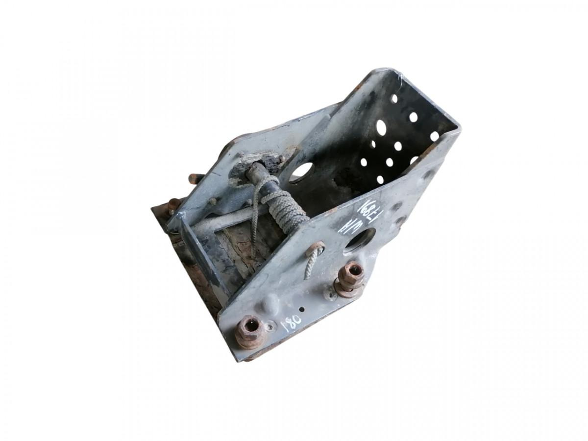 Scania Spare wheel carrier 1941033 - Univerzalni deo za Kamion: slika 1 Scania Spare wheel carrier 1941033 - Univerzalni deo za Kamion: slika 1