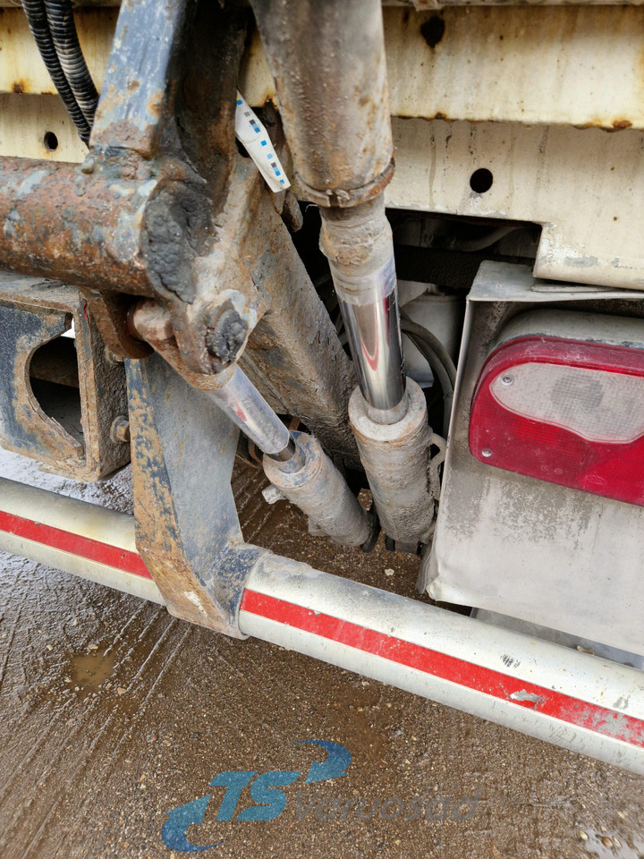 Univerzalni deo za Kamion Scania Tail lift Anteo: slika 6