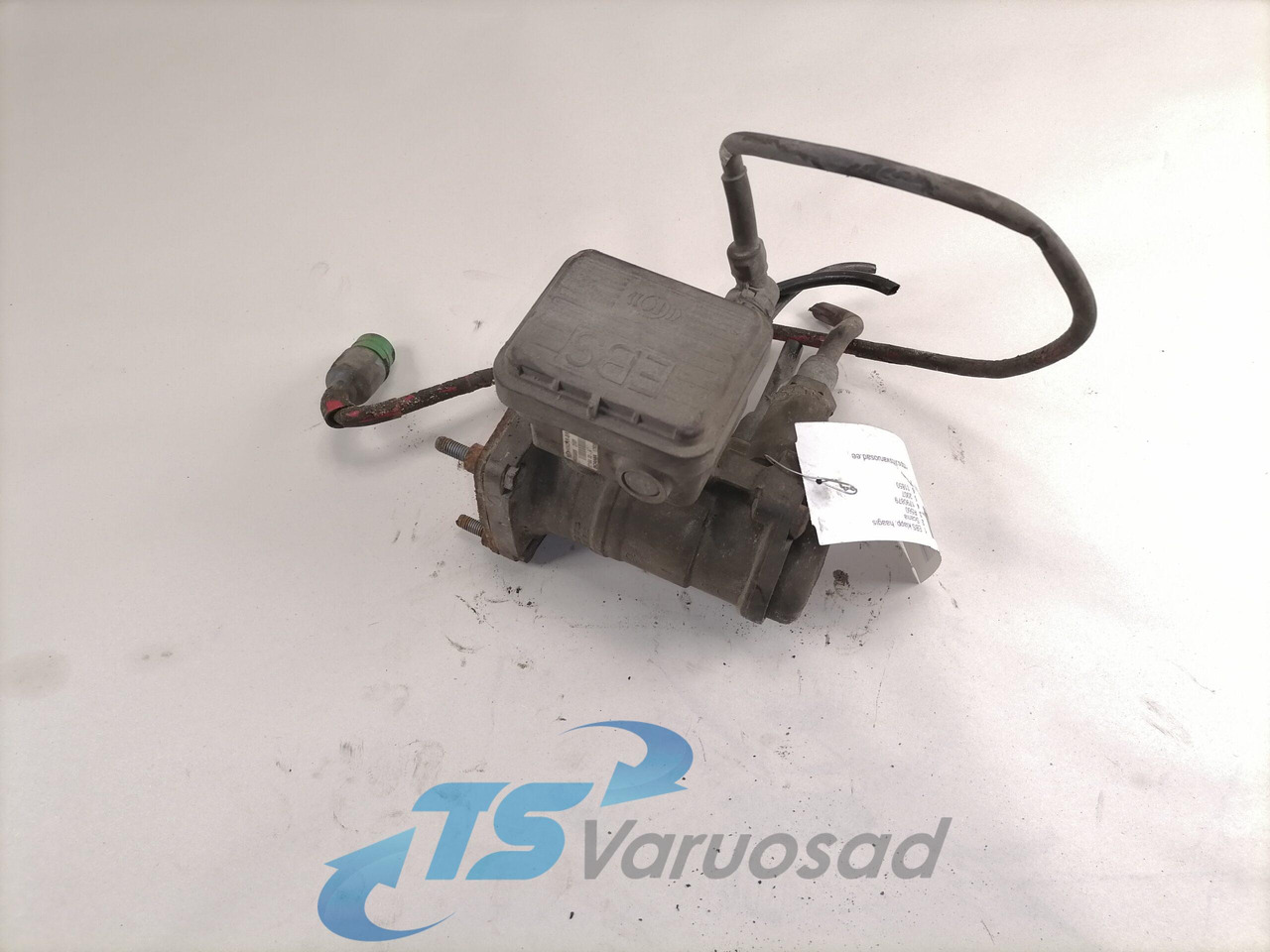Scania Trailer brake pressure control 1790879 - Kočioni ventil za Kamion: slika 1 Scania Trailer brake pressure control 1790879 - Kočioni ventil za Kamion: slika 1