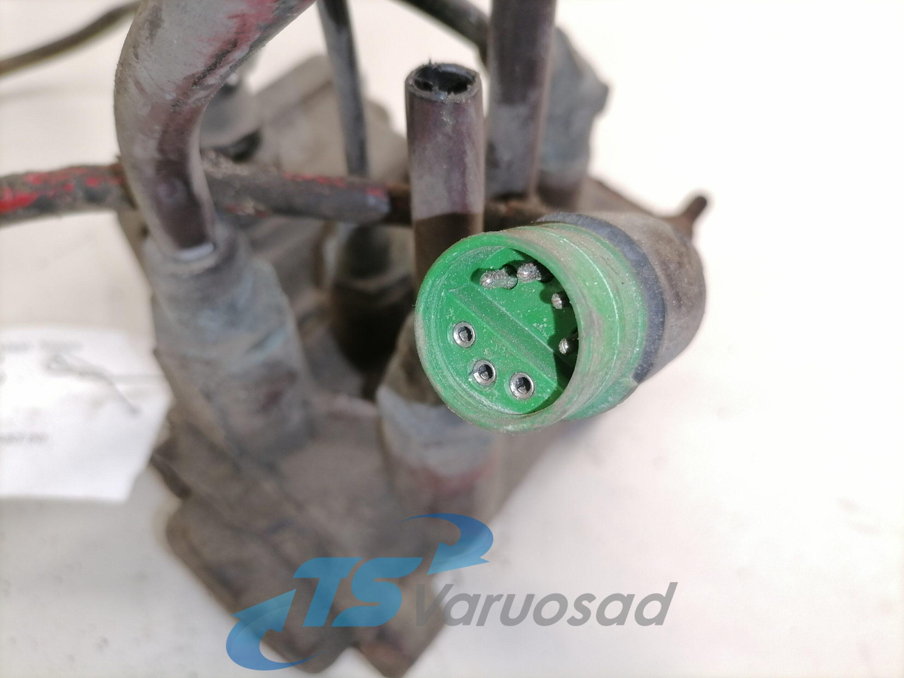 Scania Trailer brake pressure control 1790879 - Kočioni ventil za Kamion: slika 2 Scania Trailer brake pressure control 1790879 - Kočioni ventil za Kamion: slika 2