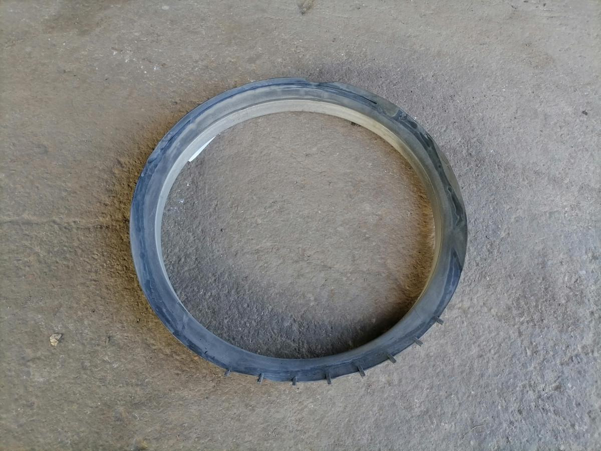 Scania Ventilaatori metallrõngas 1788048 - Radijator za Kamion: slika 3 Scania Ventilaatori metallrõngas 1788048 - Radijator za Kamion: slika 3