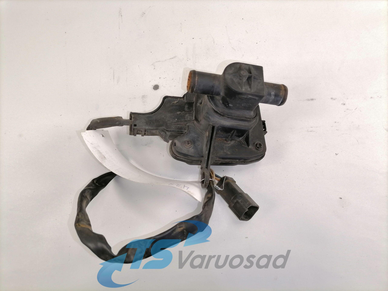 Scania Water valve 1741027 - Grejanje/ Ventilacija za Kamion: slika 2 Scania Water valve 1741027 - Grejanje/ Ventilacija za Kamion: slika 2