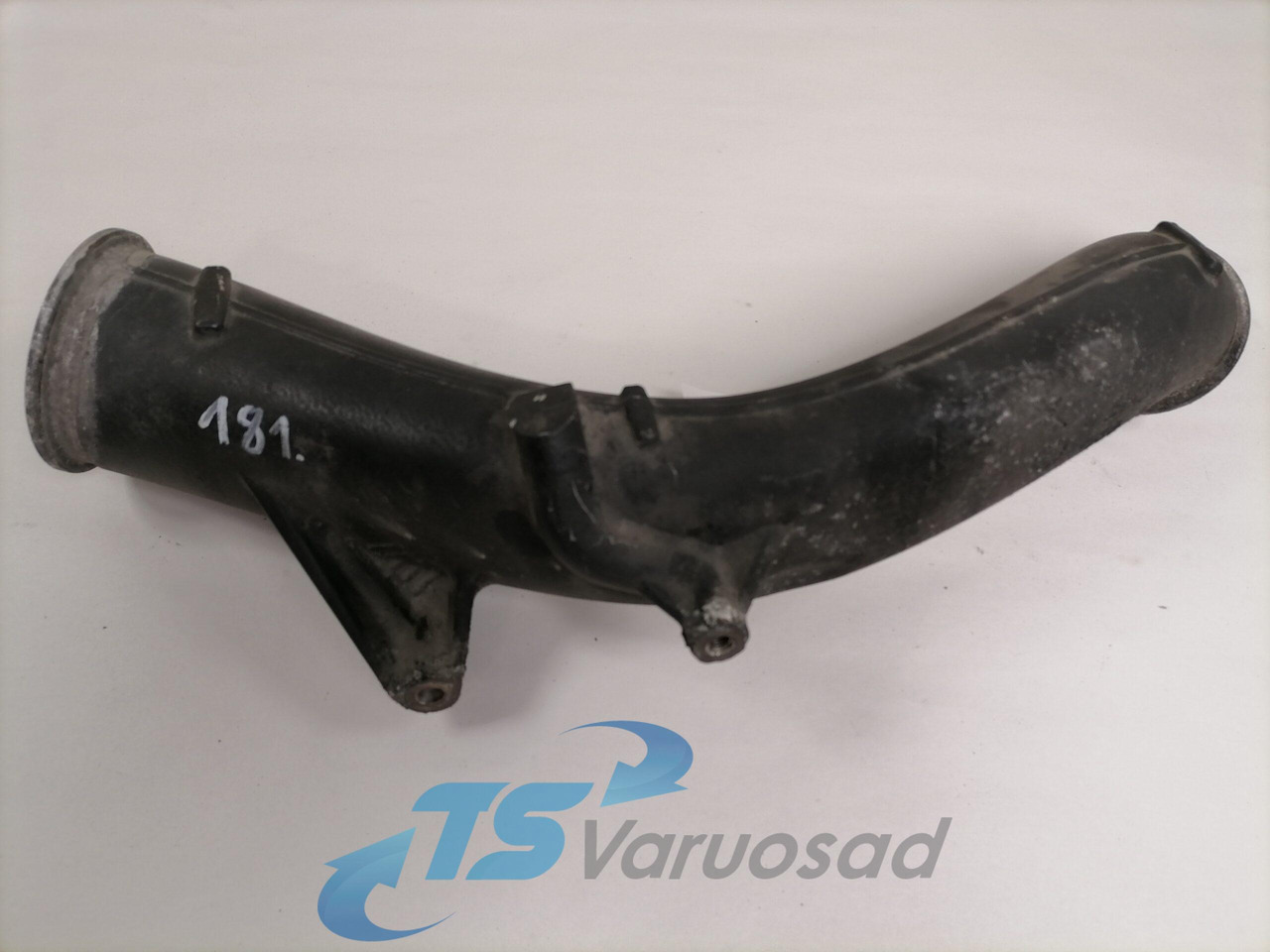 Scania intercooler pipe 1812885 - Hladnjak za Kamion: slika 1 Scania intercooler pipe 1812885 - Hladnjak za Kamion: slika 1