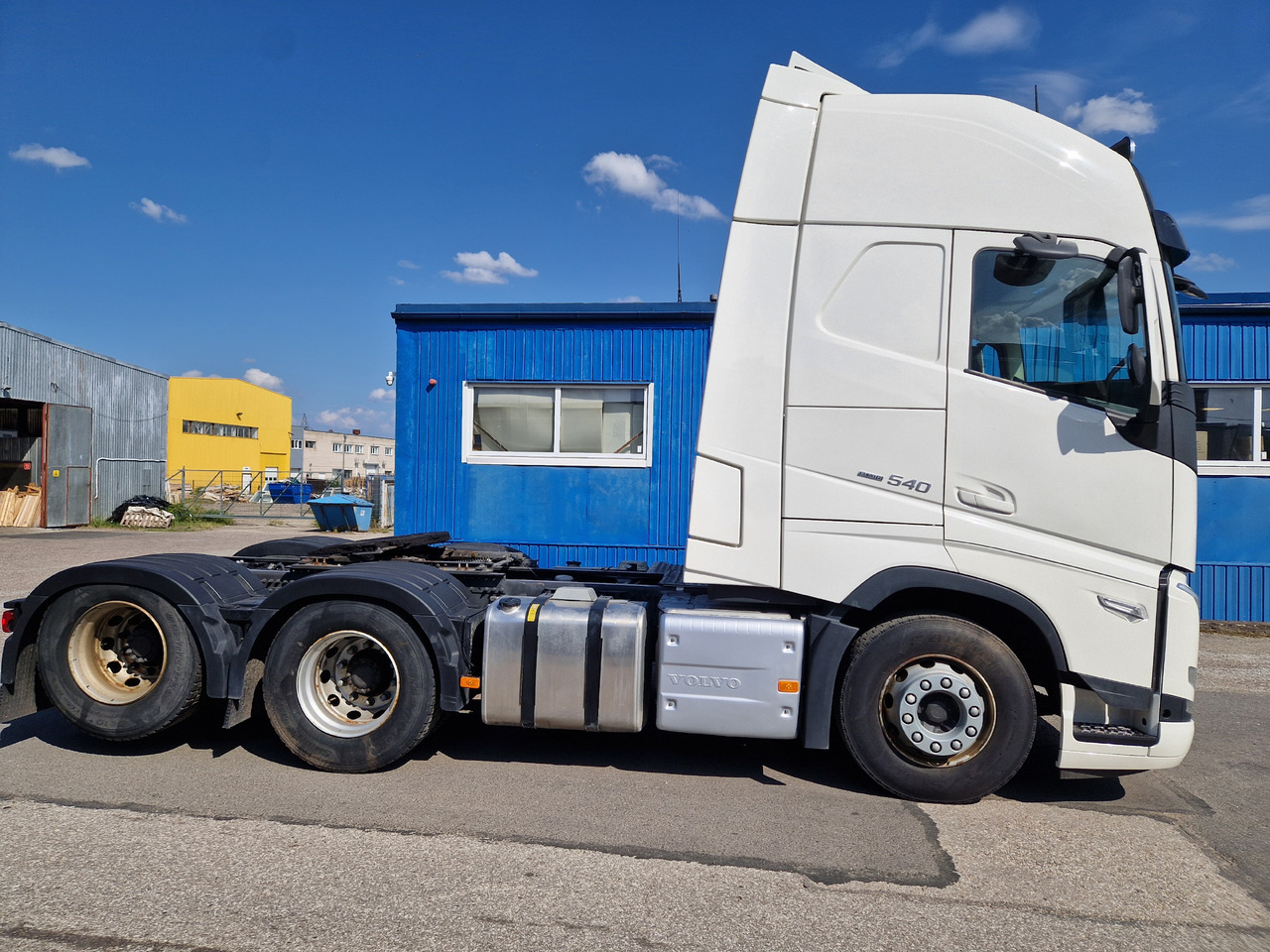 VOLVO FH full air + retarder - Tegljač: slika 3 VOLVO FH full air + retarder - Tegljač: slika 3