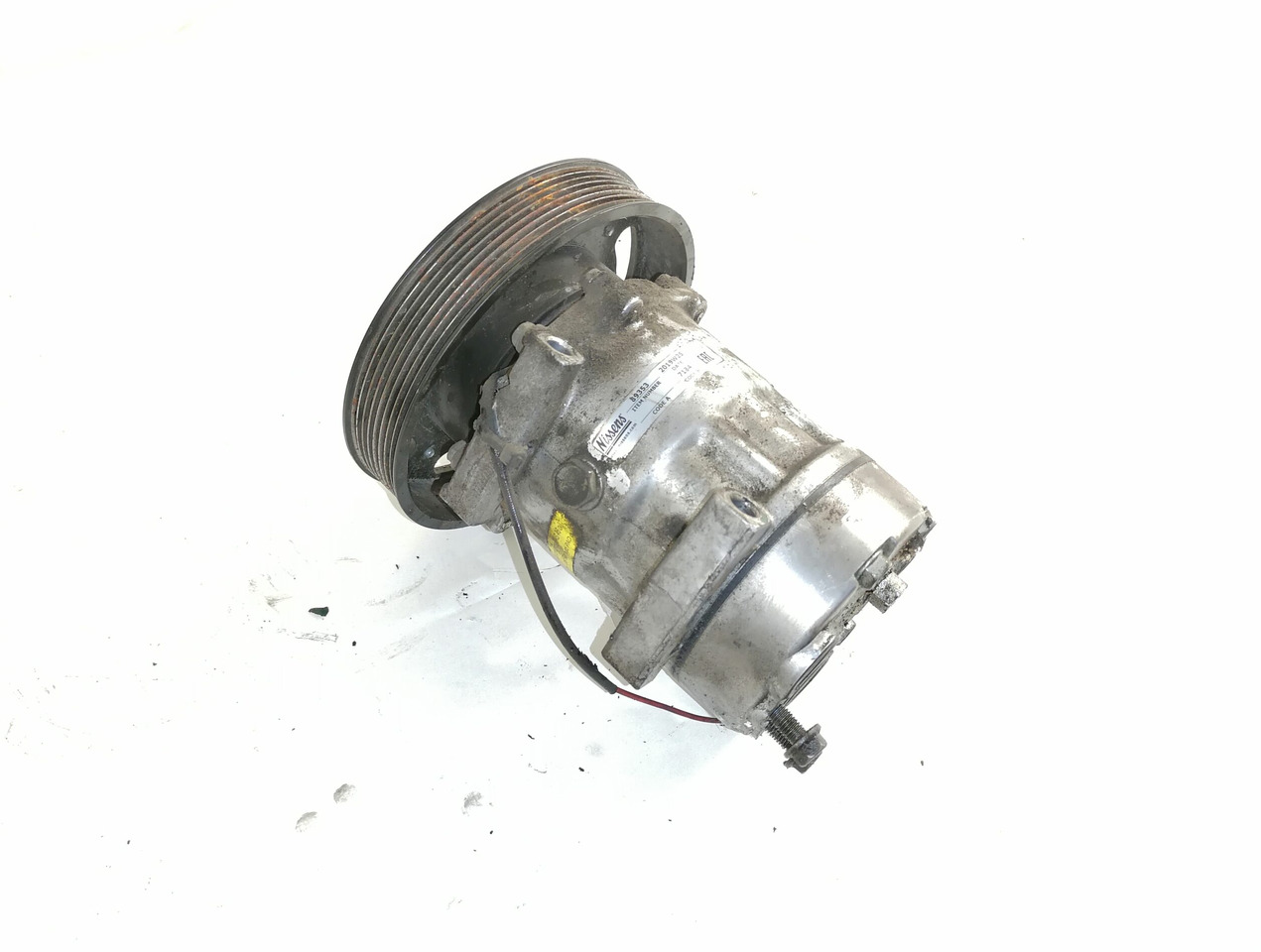 Volvo A/C compressor 89353 - Grejanje/ Ventilacija za Kamion: slika 1 Volvo A/C compressor 89353 - Grejanje/ Ventilacija za Kamion: slika 1