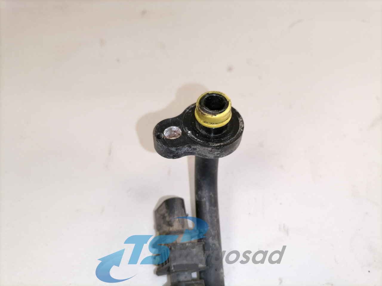 Volvo A/C pipe 84180959 - Grejanje/ Ventilacija za Kamion: slika 3 Volvo A/C pipe 84180959 - Grejanje/ Ventilacija za Kamion: slika 3