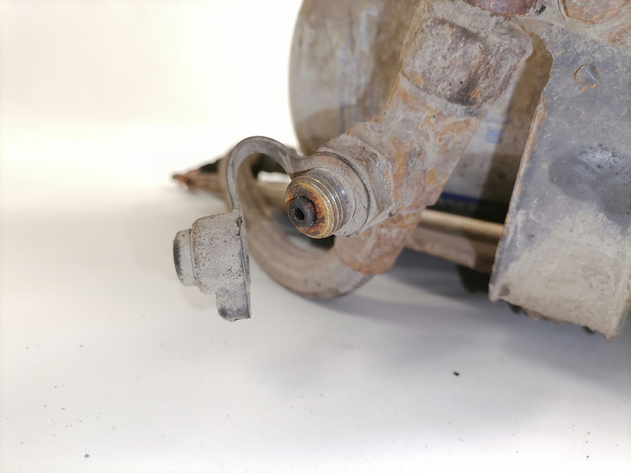 Volvo Air dryer 21620172 - Kočioni ventil za Kamion: slika 4 Volvo Air dryer 21620172 - Kočioni ventil za Kamion: slika 4