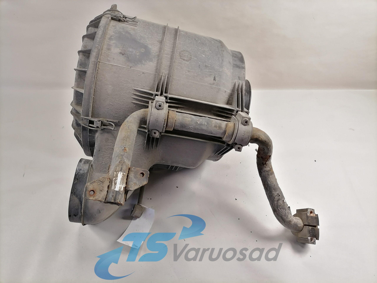 Volvo Air filter housing 21115476 - Sistem za usis vazduha za Kamion: slika 3 Volvo Air filter housing 21115476 - Sistem za usis vazduha za Kamion: slika 3