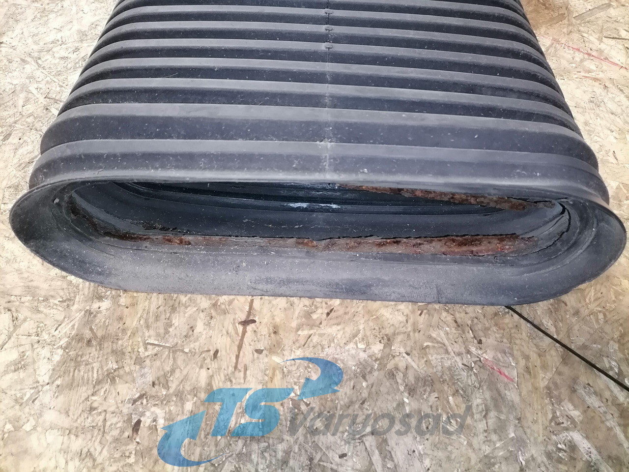 Volvo Air intake 1676680 - Sistem za usis vazduha za Kamion: slika 5 Volvo Air intake 1676680 - Sistem za usis vazduha za Kamion: slika 5