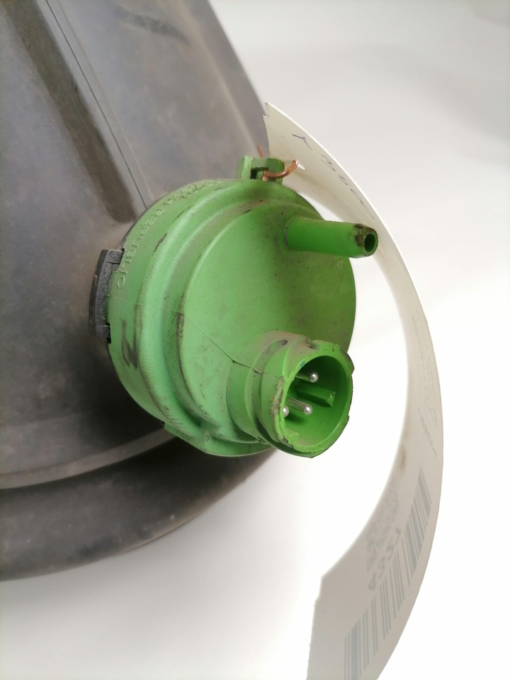 Volvo Air intake 21115482 - Sistem za usis vazduha za Kamion: slika 3 Volvo Air intake 21115482 - Sistem za usis vazduha za Kamion: slika 3