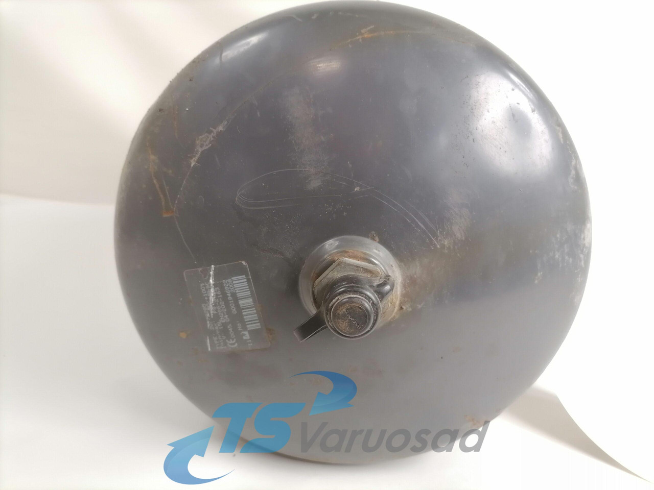 Volvo Air tank 20772295 - Univerzalni deo za Kamion: slika 2 Volvo Air tank 20772295 - Univerzalni deo za Kamion: slika 2