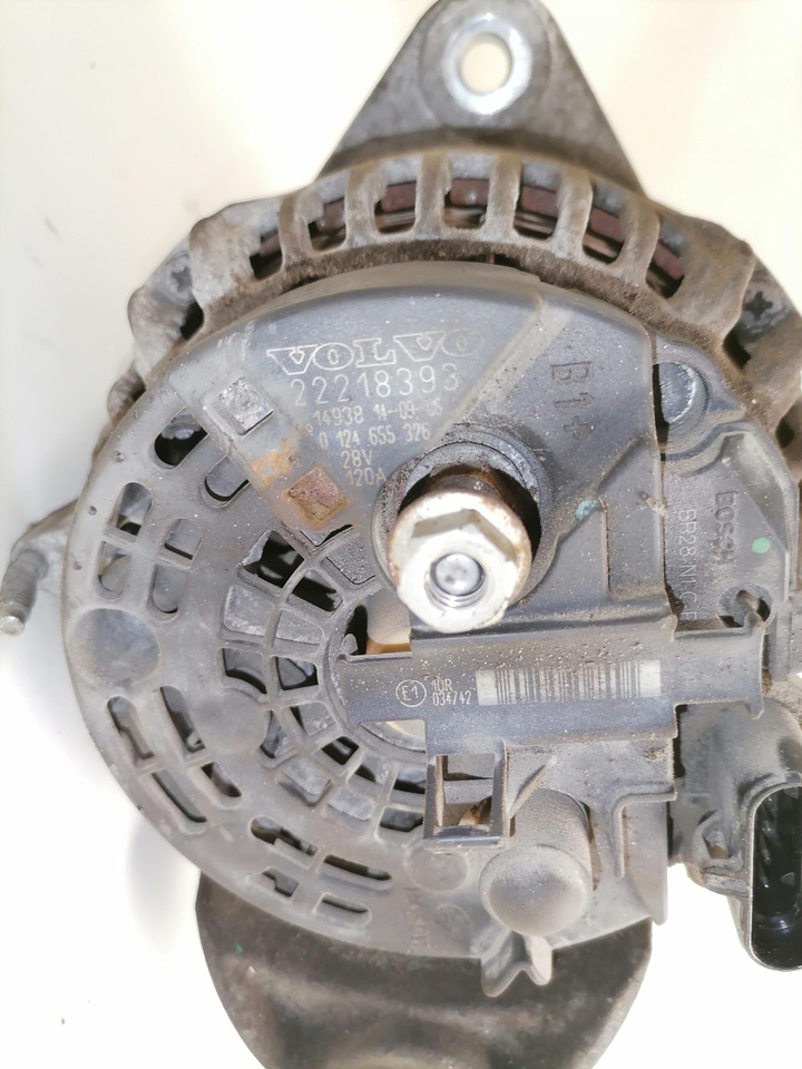 Volvo Alternator 22218393 - Alternator za Kamion: slika 5 Volvo Alternator 22218393 - Alternator za Kamion: slika 5