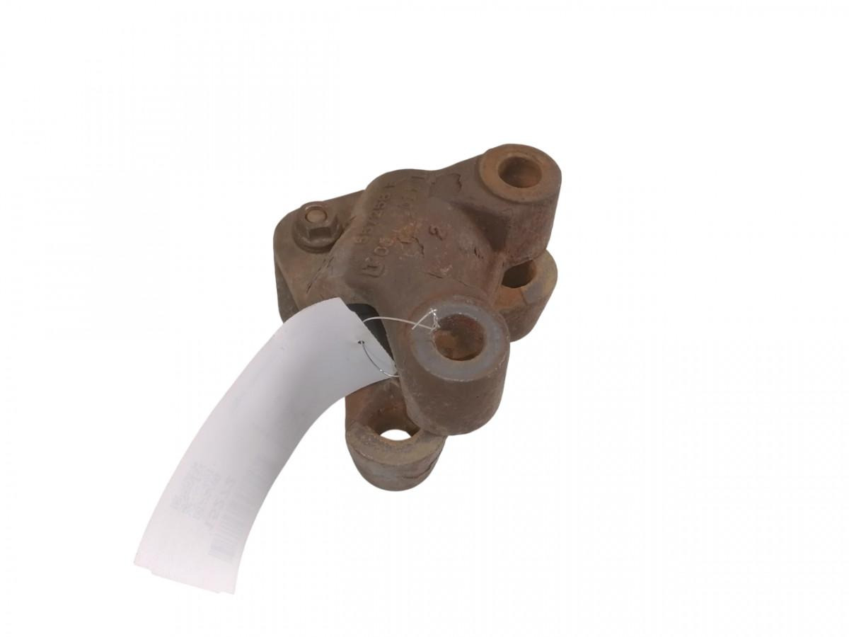 Volvo Anti-roll bar bracket 557258 - Balans štangla za Kamion: slika 1 Volvo Anti-roll bar bracket 557258 - Balans štangla za Kamion: slika 1