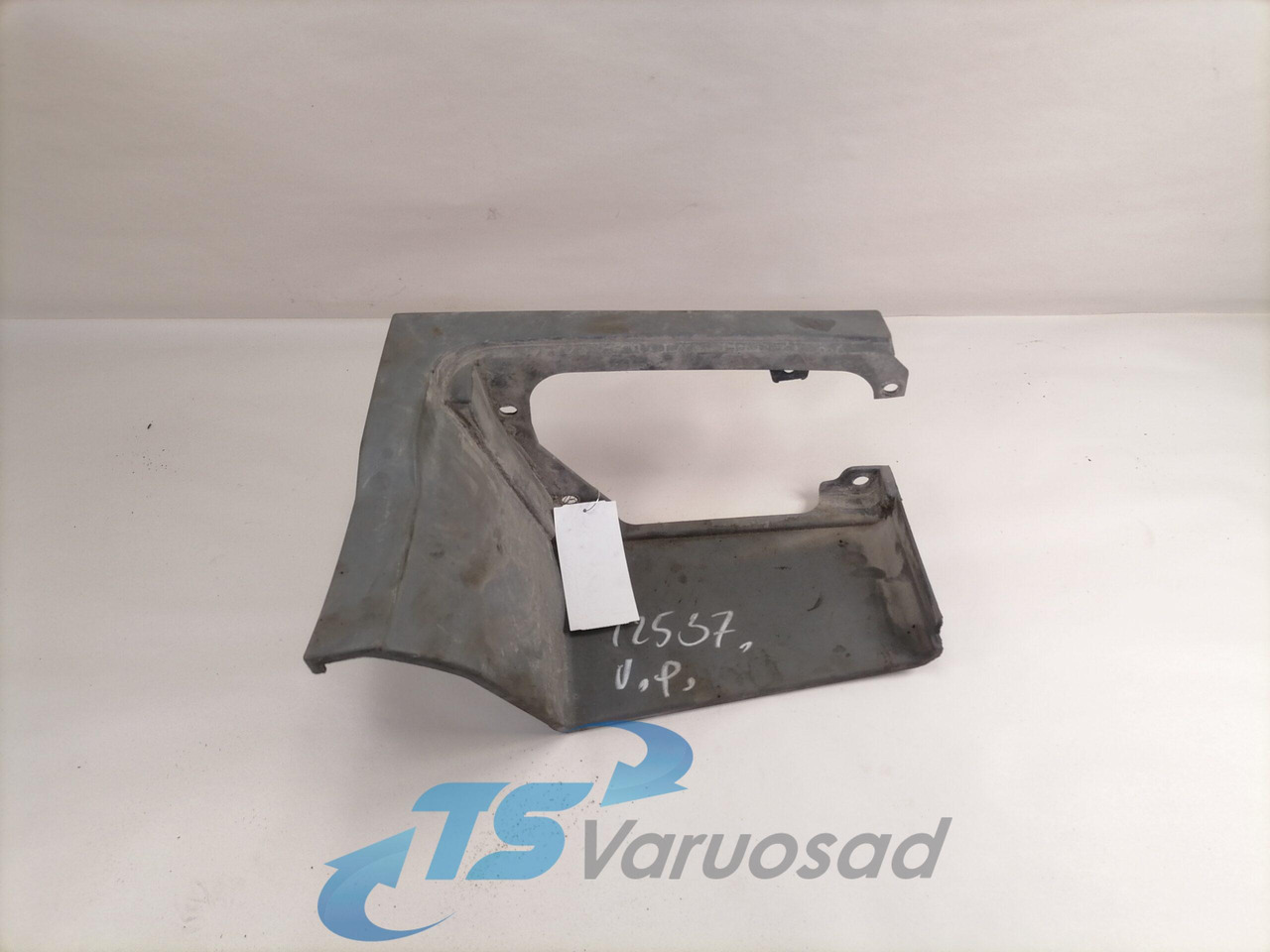Volvo Astmelaua plastik 21344647 - Prag za Kamion: slika 1 Volvo Astmelaua plastik 21344647 - Prag za Kamion: slika 1