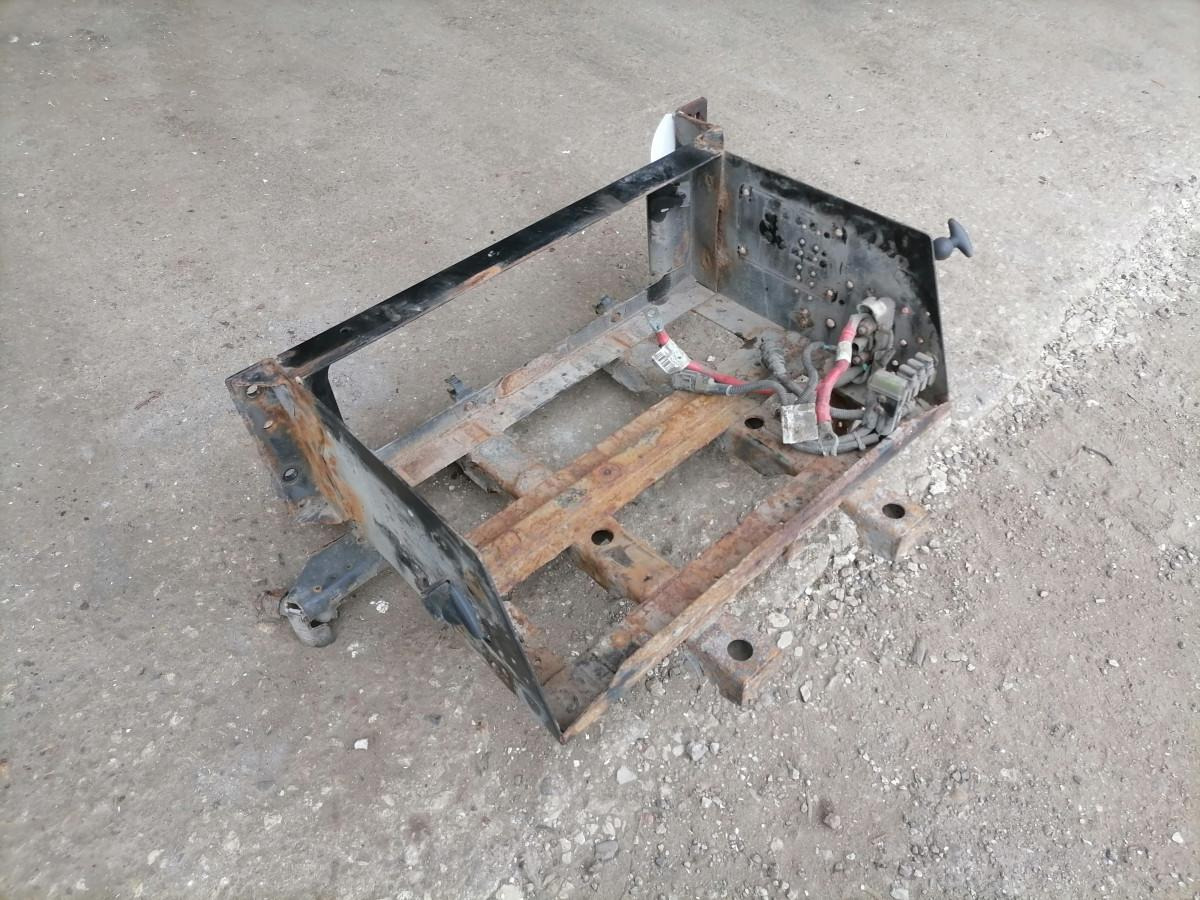 Volvo Battery box 21042654 - Baterija za Kamion: slika 2 Volvo Battery box 21042654 - Baterija za Kamion: slika 2