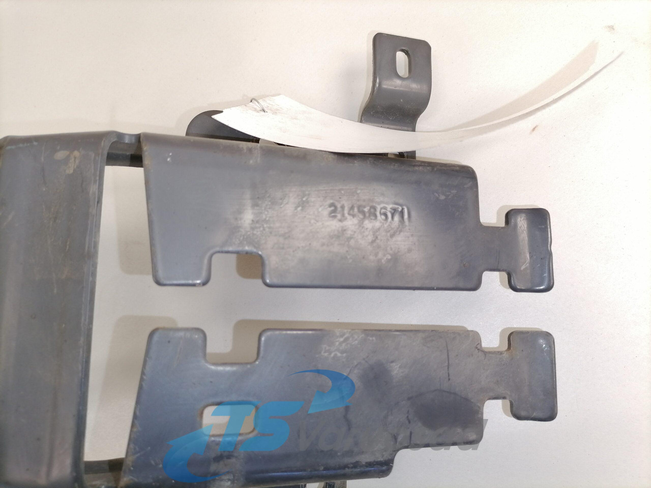 Volvo Bracket 21458671 - Ram/ Šasija za Kamion: slika 2 Volvo Bracket 21458671 - Ram/ Šasija za Kamion: slika 2