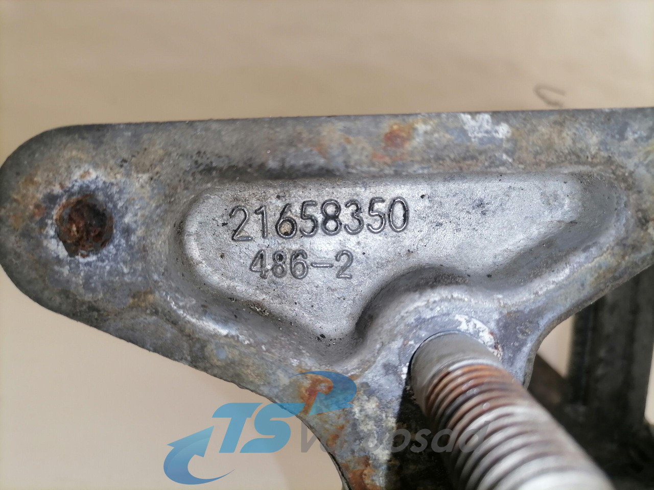 Volvo Bracket 21658350 - Ram/ Šasija za Kamion: slika 3 Volvo Bracket 21658350 - Ram/ Šasija za Kamion: slika 3