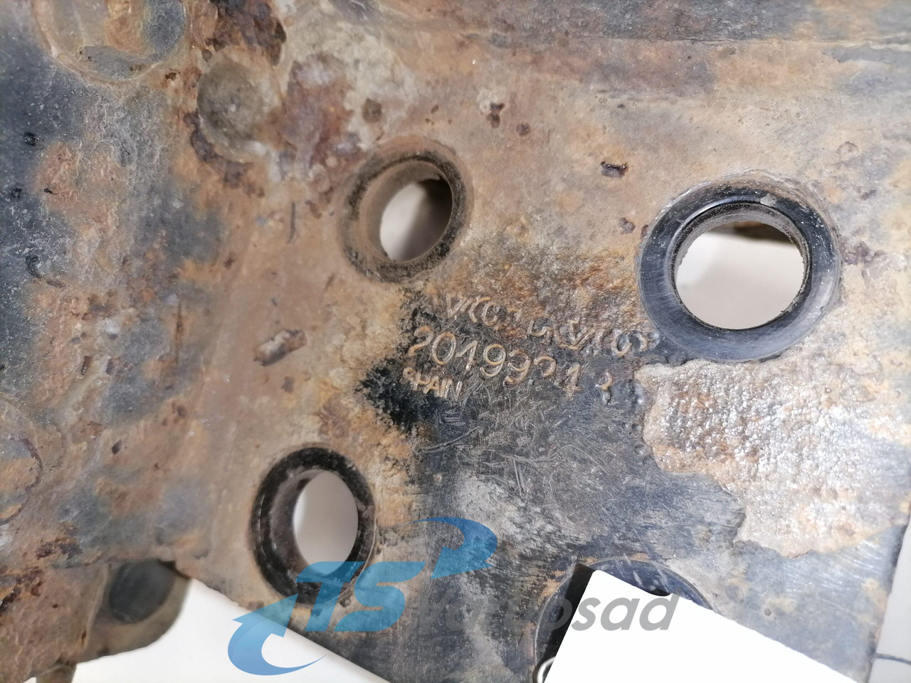 Volvo Bumper bracket 20499243 - Branik za Kamion: slika 4 Volvo Bumper bracket 20499243 - Branik za Kamion: slika 4