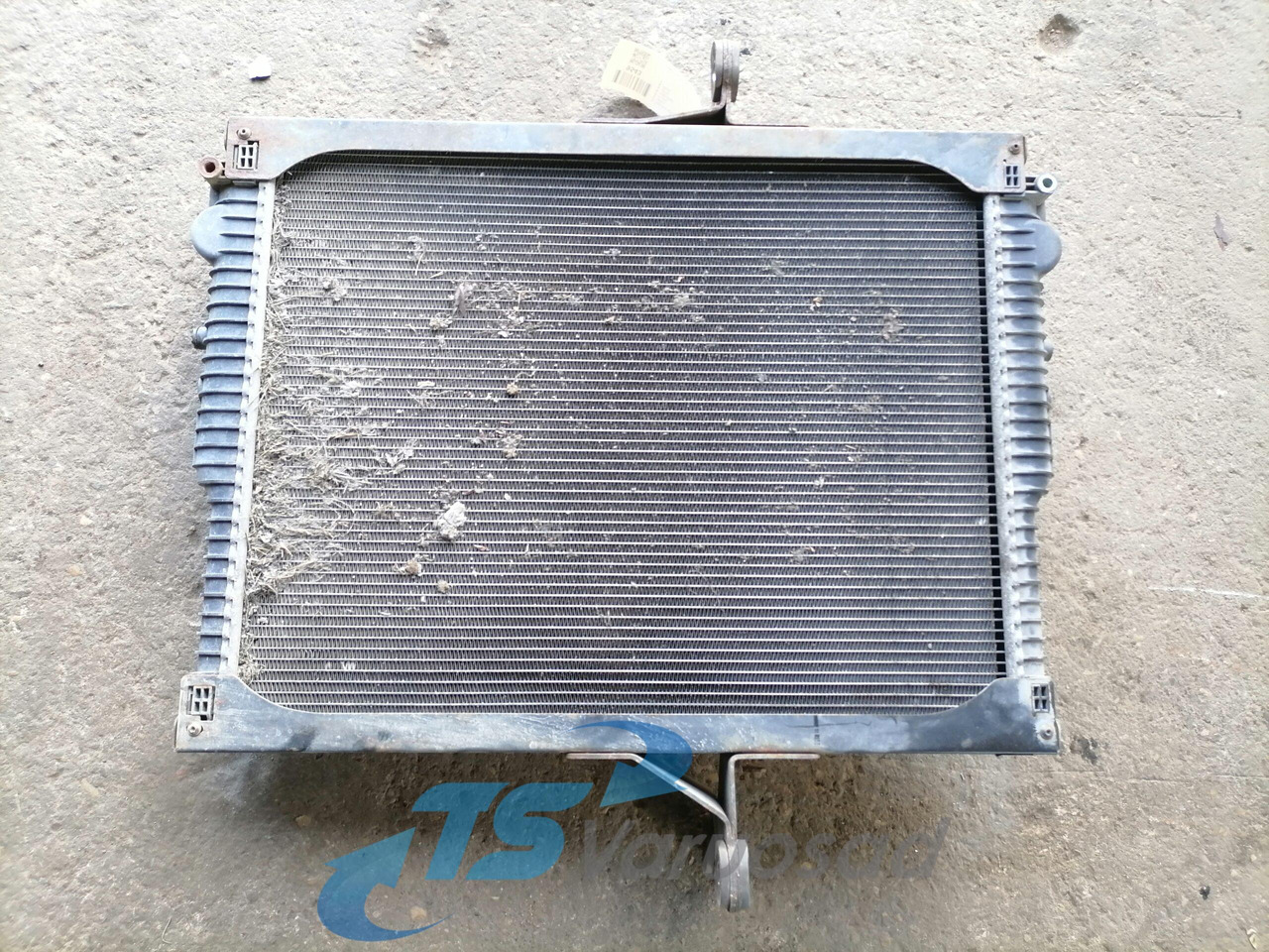 Volvo Cooling radiator 20810091 - Radijator za Kamion: slika 2 Volvo Cooling radiator 20810091 - Radijator za Kamion: slika 2