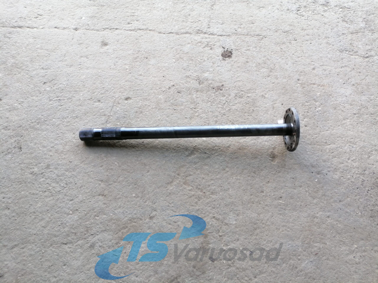 Volvo Drive shaft 20836831 - Polosovina za Kamion: slika 1 Volvo Drive shaft 20836831 - Polosovina za Kamion: slika 1