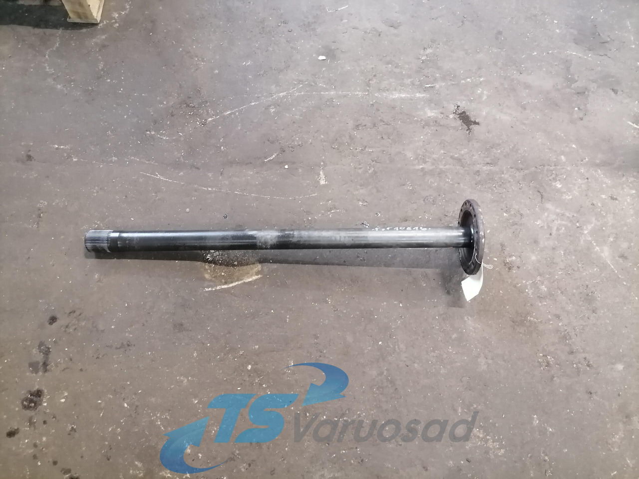 Volvo Drive shaft 20836838 - Polosovina za Kamion: slika 1 Volvo Drive shaft 20836838 - Polosovina za Kamion: slika 1