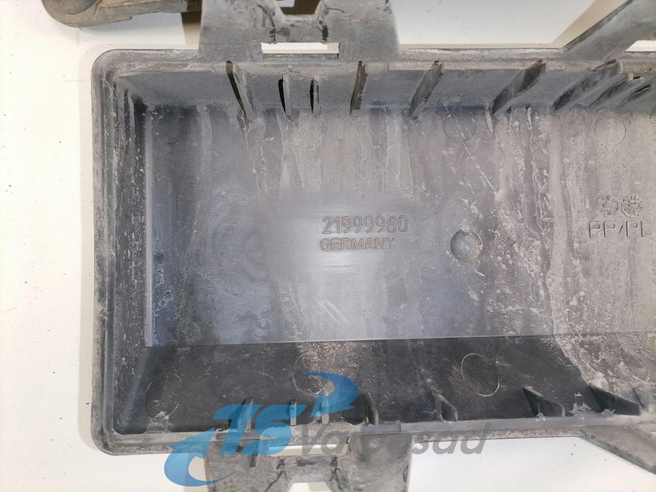 Volvo Ecu CCIOM 22053759 - Upravljačka jedinica za Kamion: slika 4 Volvo Ecu CCIOM 22053759 - Upravljačka jedinica za Kamion: slika 4