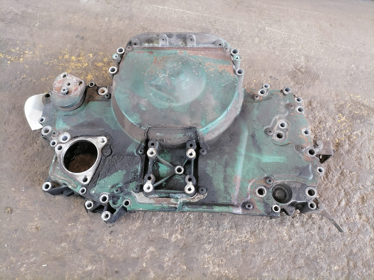 Volvo Engine front cover 3165064 - Motor i delovi za Kamion: slika 1 Volvo Engine front cover 3165064 - Motor i delovi za Kamion: slika 1