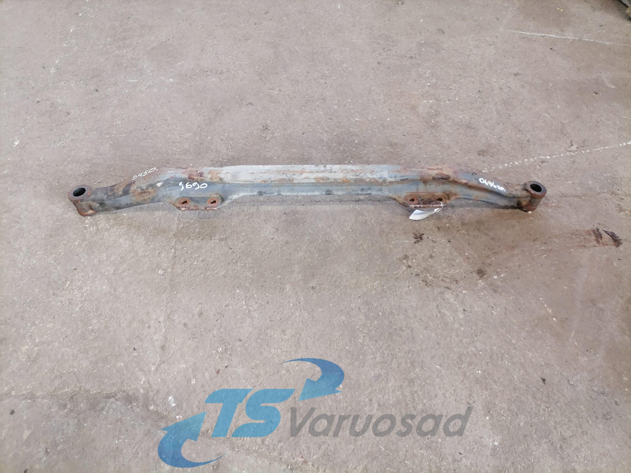 Volvo First axel housing 5600433496 - Prednja osovina za Kamion: slika 1 Volvo First axel housing 5600433496 - Prednja osovina za Kamion: slika 1