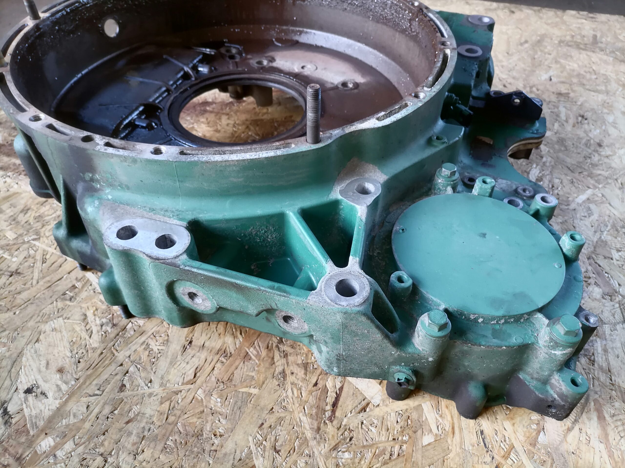 Volvo Flywheel housing 21769015 - Zamajac za Kamion: slika 4 Volvo Flywheel housing 21769015 - Zamajac za Kamion: slika 4