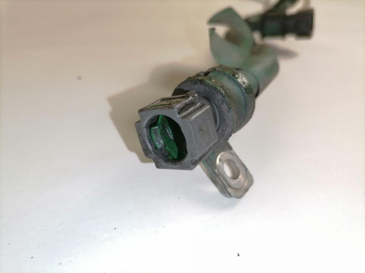 Volvo Fuel pipe 22028370 - Obrada goriva/ Dostava goriva za Kamion: slika 5 Volvo Fuel pipe 22028370 - Obrada goriva/ Dostava goriva za Kamion: slika 5