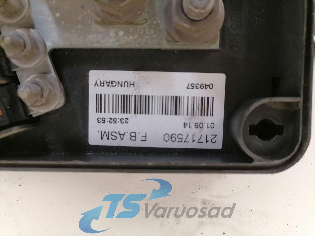 Volvo Fuse box 21717590 - Osigurač za Kamion: slika 2 Volvo Fuse box 21717590 - Osigurač za Kamion: slika 2