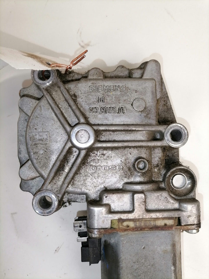 Volvo Glass lift 0536005501 - Staklo i delovi za Kamion: slika 3 Volvo Glass lift 0536005501 - Staklo i delovi za Kamion: slika 3