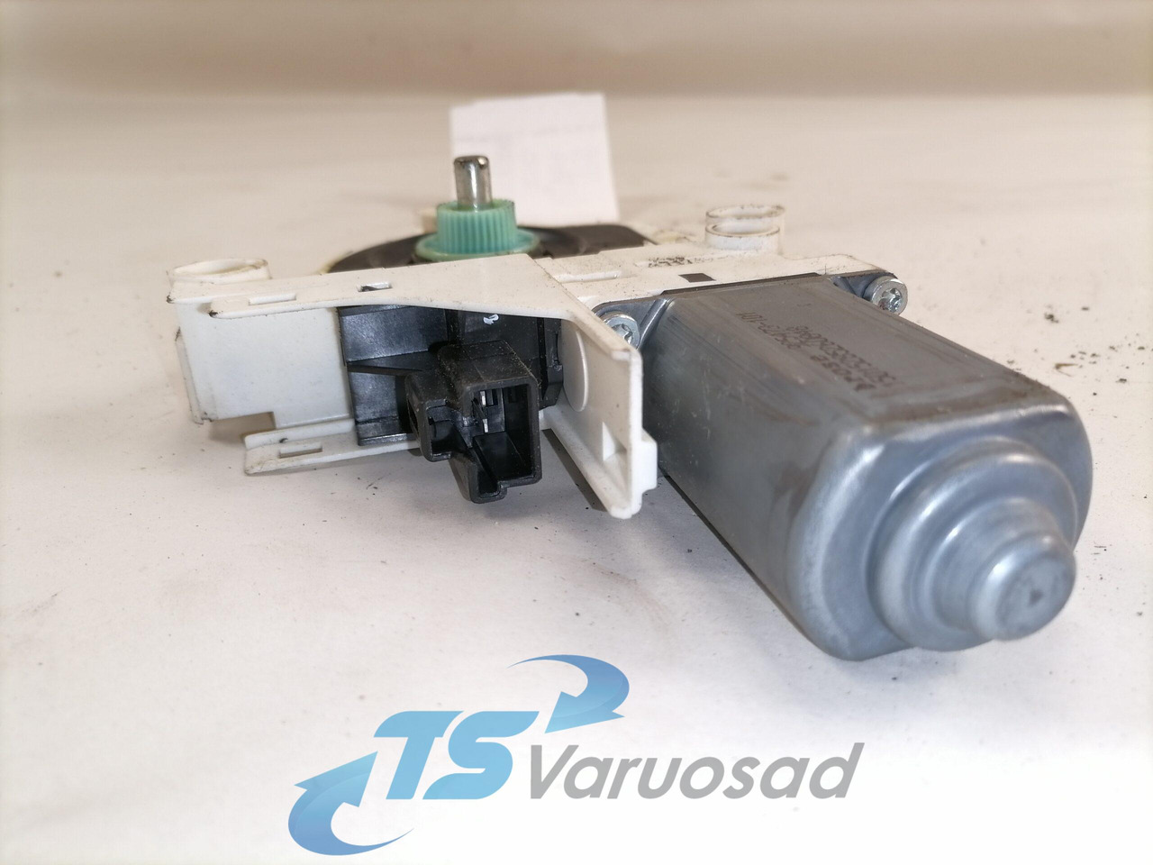 Volvo Glass lift 82907373 - Staklo i delovi za Kamion: slika 2 Volvo Glass lift 82907373 - Staklo i delovi za Kamion: slika 2