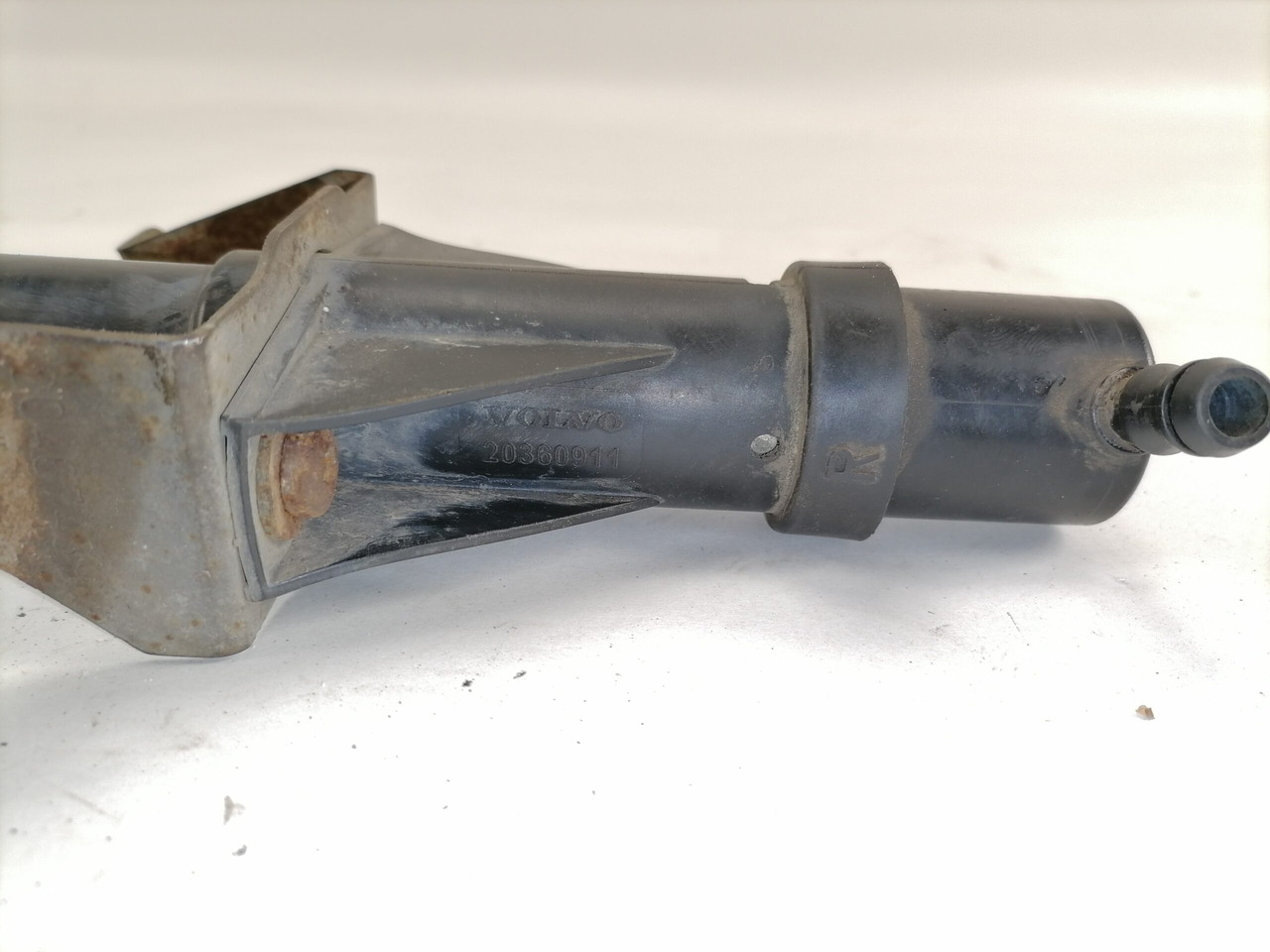 Volvo Headlight washer system 20360911 - Svetla/ Osvetljenje za Kamion: slika 3 Volvo Headlight washer system 20360911 - Svetla/ Osvetljenje za Kamion: slika 3