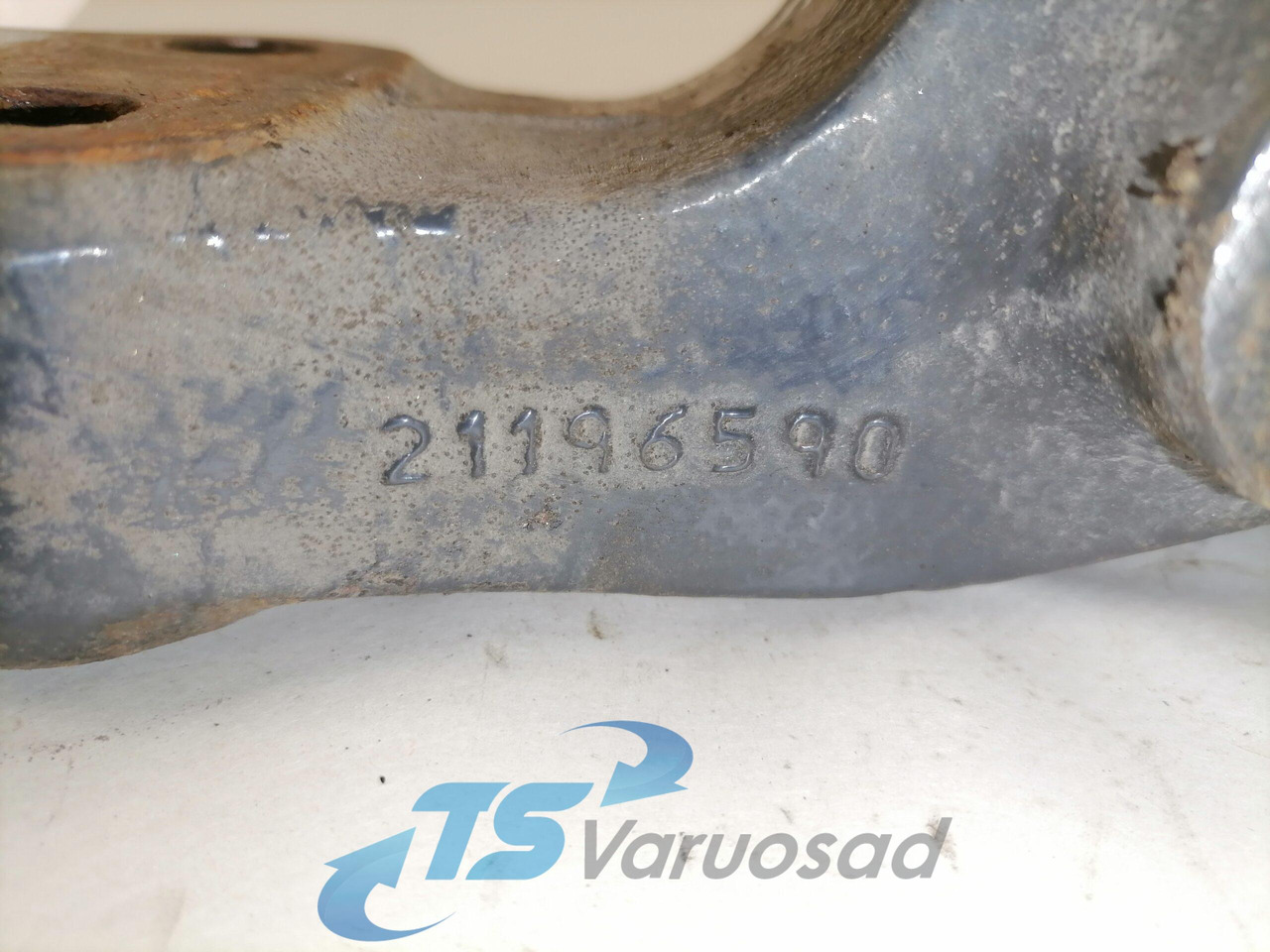 Volvo Kabiini kandur, tagumine 21196590 - Oslanjanje kabine za Kamion: slika 3 Volvo Kabiini kandur, tagumine 21196590 - Oslanjanje kabine za Kamion: slika 3