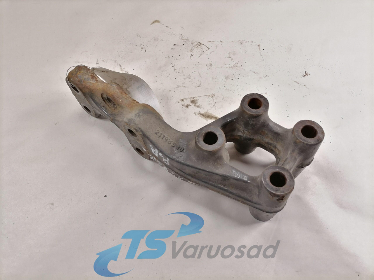 Volvo Kabiini kandur, tagumine 21196590 - Oslanjanje kabine za Kamion: slika 1 Volvo Kabiini kandur, tagumine 21196590 - Oslanjanje kabine za Kamion: slika 1