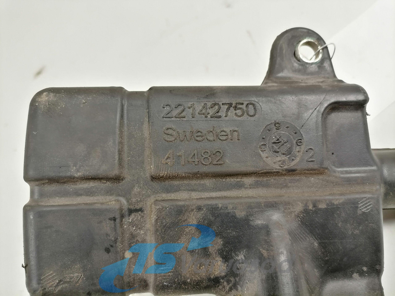 Volvo Kompressori resonaator 22142750 - Zračne kočnice za Kamion: slika 3 Volvo Kompressori resonaator 22142750 - Zračne kočnice za Kamion: slika 3